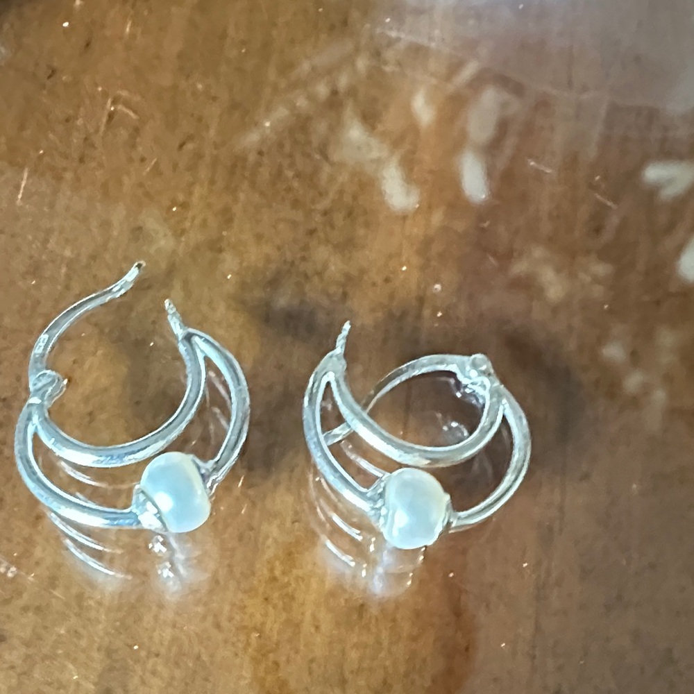 Elegant Silver & pearl Hoop Earrings